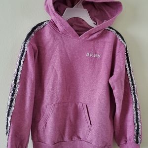 Girls jacket with hood, size 5-6, light purple, good condition